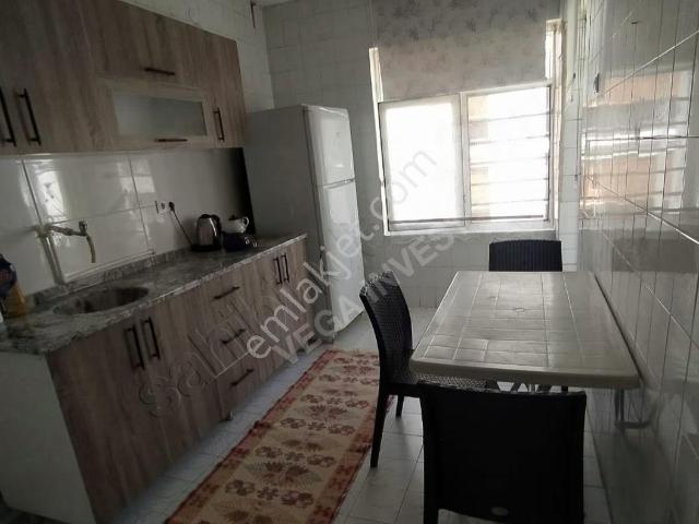 Bahçelievlerde 3+1 Denize 300 Metre Uzaklıkta Eşyalı Daire