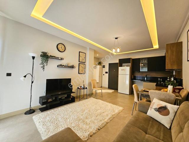Bahçelievlerde Yatırıma Uygun Satılık 1+1 Daire