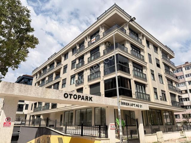 Bahçelievlerde Yeni Binada 170 M² 3+1 Lüks Daire