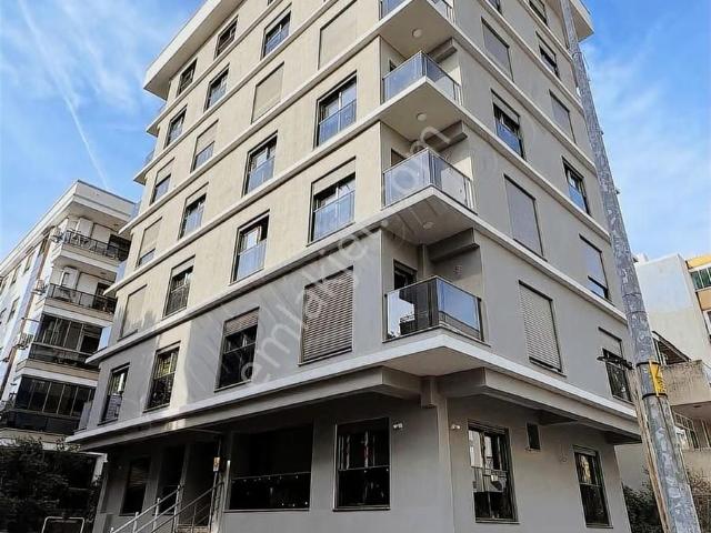 Bahçelievler'de Krediye Uygun Sıfır Bina 1+1 Ön Cephe Daire