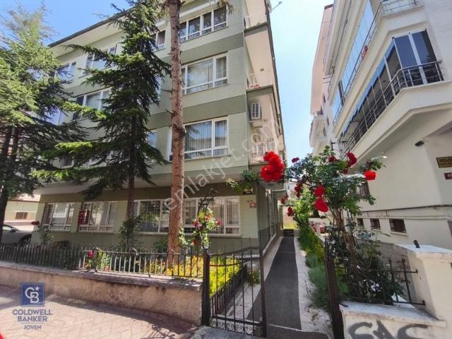 Bahçelievler'de Kusursuz Konumda, Eşyalı 3+1 Fırsatı