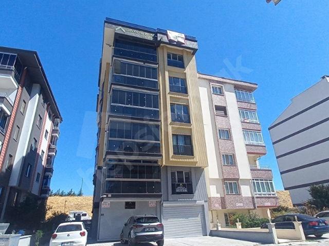 Bahçelievler'de Lüks 3+1 Teraslı Dubleks Daire Sıfır