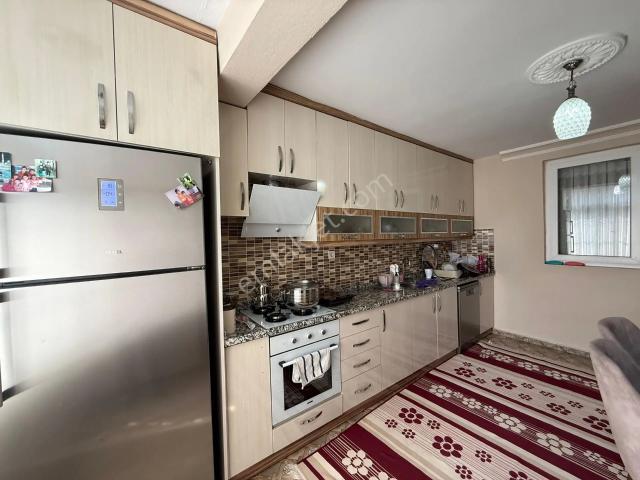 Bahçelievler'de Okullar Bölgesinde Kapalı Mutfak Kiralık 2+1