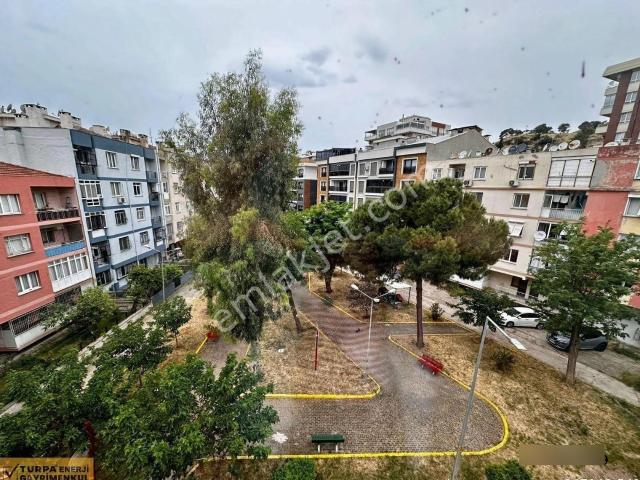 Bahçelievlerde Park Cepheli 3+1 Kiralık Daire