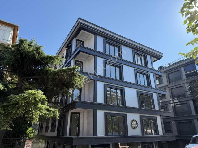 Bahçelievler'de Sıfır Binada 250 M² Net 5+2 Çift Teraslı Dubleks