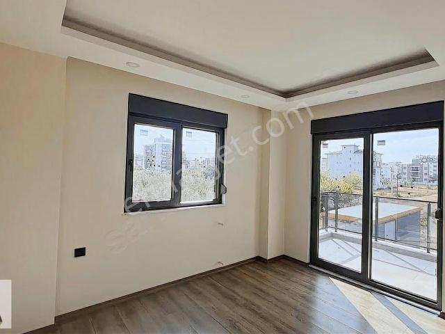Bahçeyaka Mh Park Alanına Bakan Lüks 2+1
