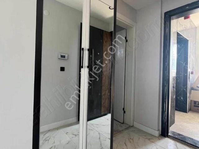 Bahçeyakada Sıfır İskanlı 1+1 Satılık Daire