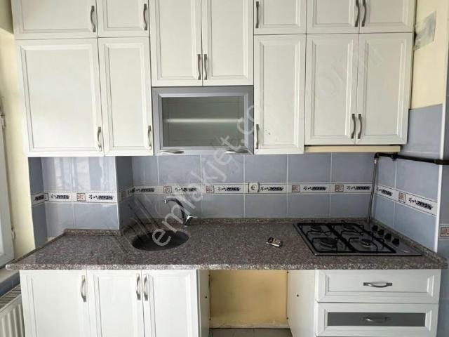 Bahabey Caddesi Sönmez Kasap Üstü 6. Kat 3+1 Kiralık Daire