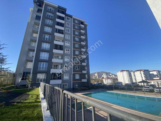 Bahadır'dan Şahincili Mh.site İçi 3+1 Net 130m2 Deniz Manzaralı