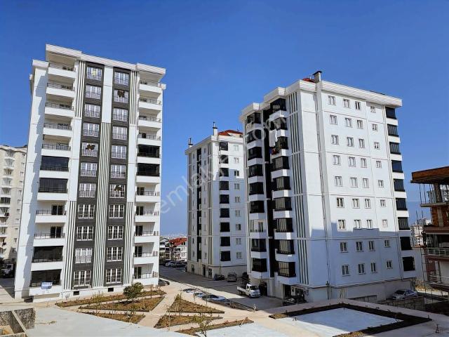 Bahadır'dan Şahincili Mh.3+1 135m2 Ful Manzara devlet Hast. yani