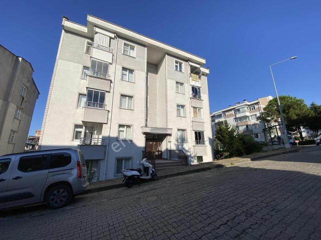 Bahadır'dan Karşıya Kuğukent Site 3+1 Kapalı Mutfak