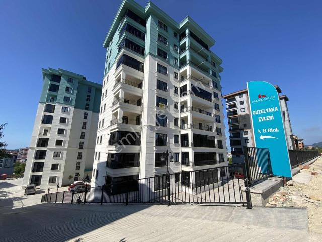 Bahadır'dan Karşıyaka Güzelyaka Sit.3+1 130m2 Yüzme Havuz