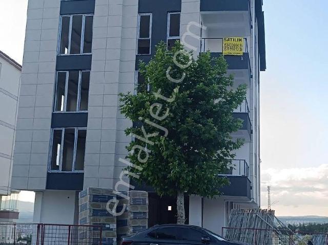 Bahar Caddesi Süleymancılar Yurdu Civarı 3+1 125 M2 Sıfır Daire