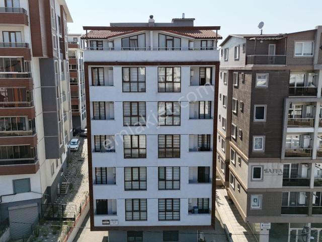 Bahar'dan Görükle'de 1+1 Eşyalı Kiralık Daire