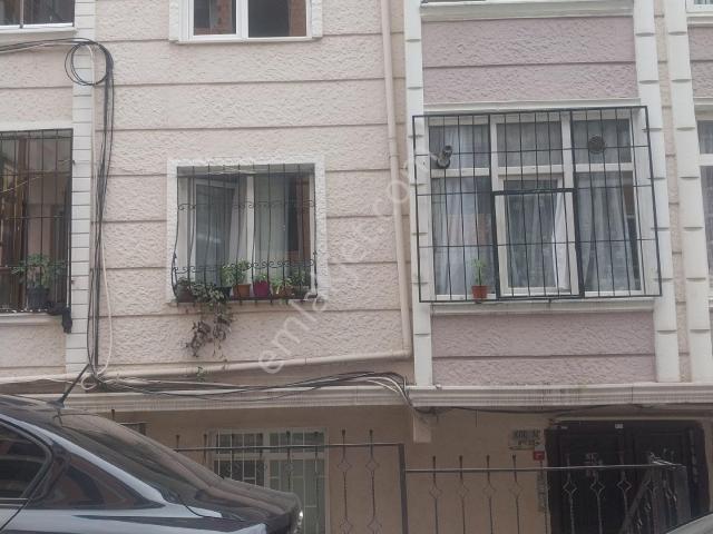 Bahcelievler Siyavüspasa Mahallesi De Kiralık Ferah Daire.daire