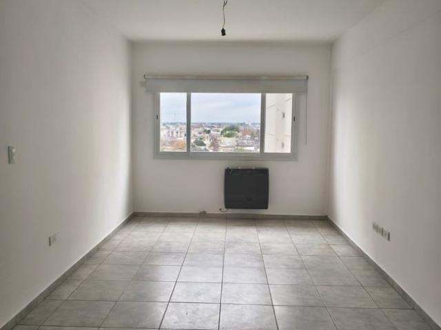 Departamento en alquiler c/ cochera en Centro