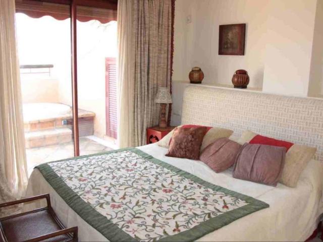 BAHIA DE MARBELLA PENTHOUSE 4518