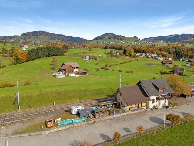 Bahnhof Kaltbrunn: Wohnen & Arbeiten vereint