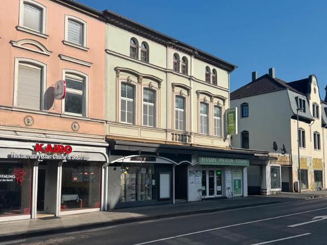 Bahnhofstraße 4,6,8 mit 5 Wohneinheiten und 5 Gewerbeeinheiten