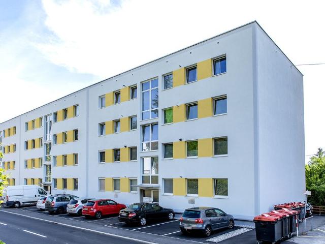 Bahnhofstraße 4 9