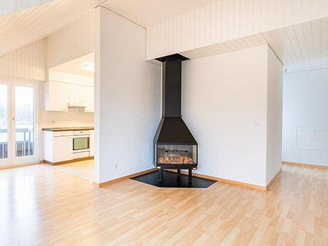 Bahnhofstrasse 85 4.5 Zimmerwohnung in Feuerthalen
