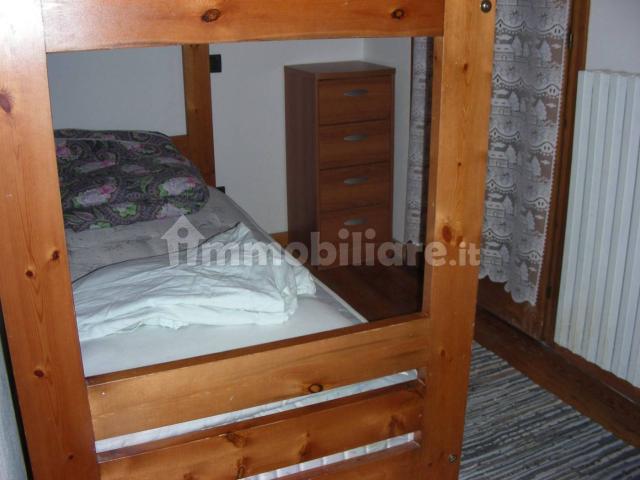 Baita via Franco Sampietro 50, Centro, Chiesa in Valmalenco