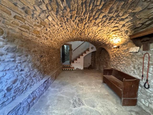 BAIX EMPORDÀ, CORÇÀ, CASA DE PiEDRA