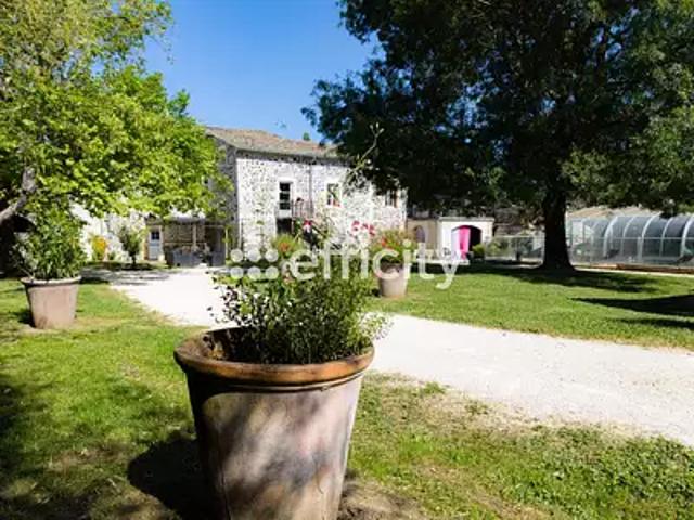 Baix 07210 Achat / Vente maison 25 pièces t25 piscine jardin