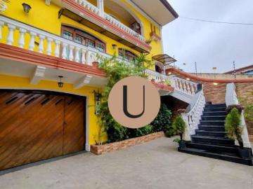 Baixou o valor! Sobrado com 4 suítes, edícula, churrasqueira, 478 m², no Jardim das Américas São