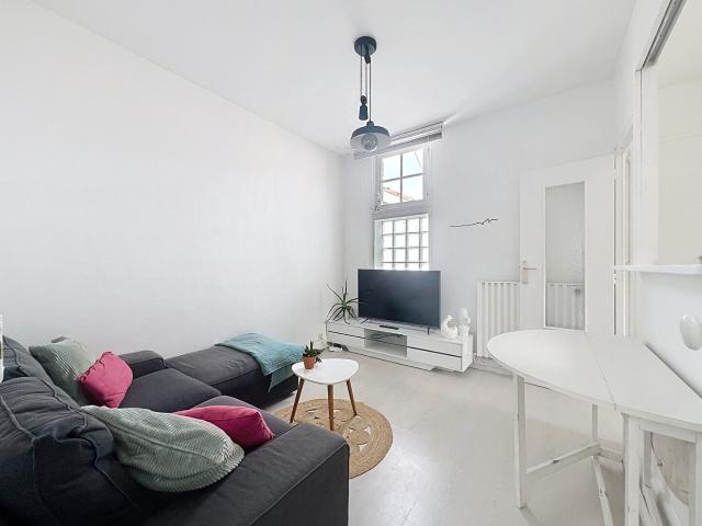 Bail Annuel Appartement T2 bis meublé de 43 M2