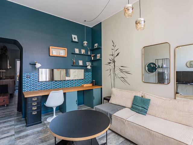 BAIL ETUDIANT 9 mois Biarritz Côte des Basques, appartement rénové avec sa cour privative