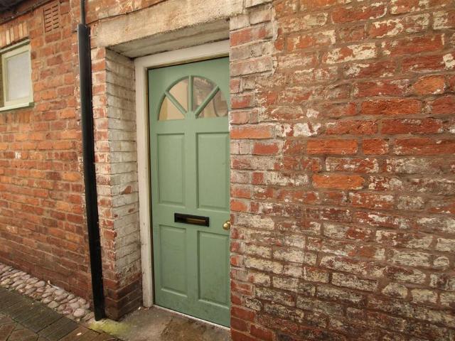 Bailey Street, Oswestry 1 bed apartment to rent £500 pcm £115 pw