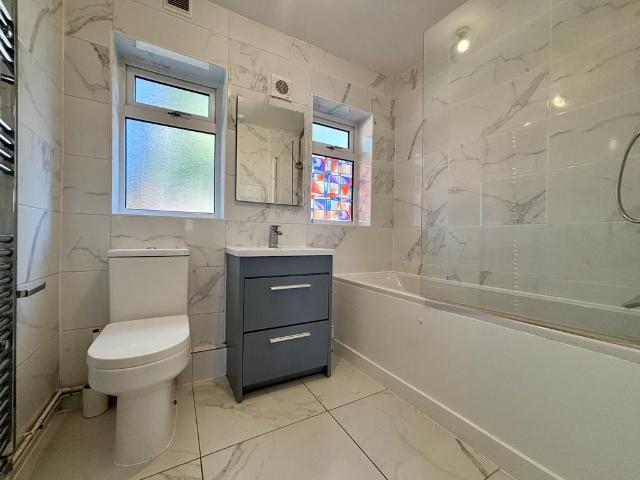 Bailey Place, SE26 2 bed flat to rent £1,850 pcm £427 pw
