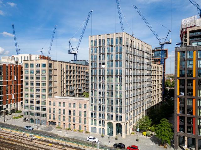 Baileys House, Nine Elms Lane SW11, 2 bed flat to rent, £3,055 pcm | PrimeLocation
