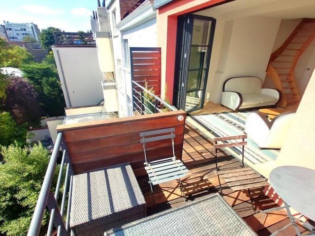 Bailli Châtelain, nice 1 bedroom duplex + very sunny terrace