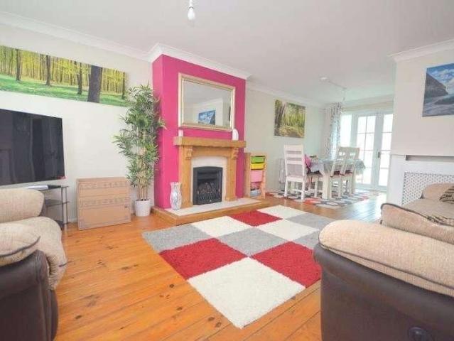 Baillie Close, Rainham, Essex, RM13