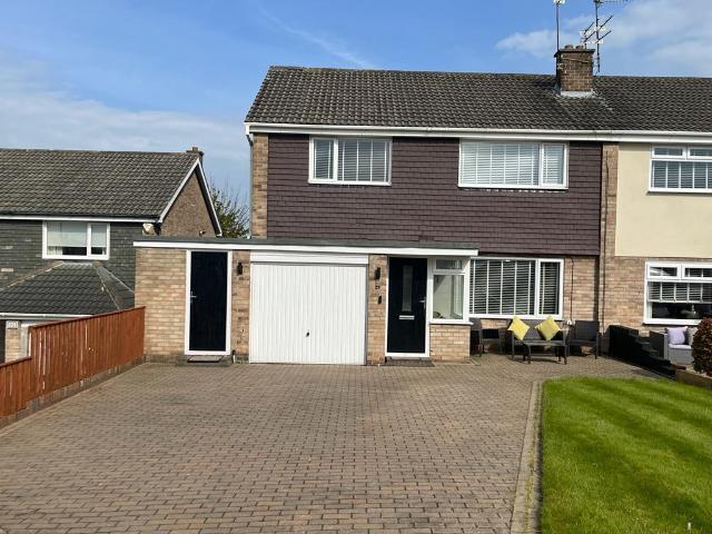 Bainbridge Holme Road, Sunderland 4 bed semi detached house to rent £1,400 pcm £323 pw