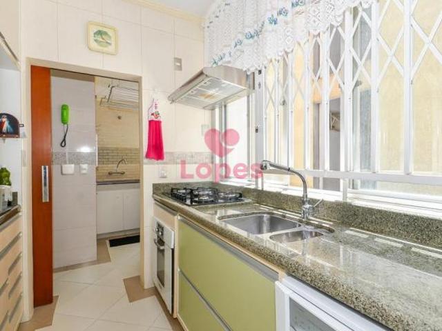 bairro Centro, apartamento 03 dormitórios 01 vaga 041 99710 46 52