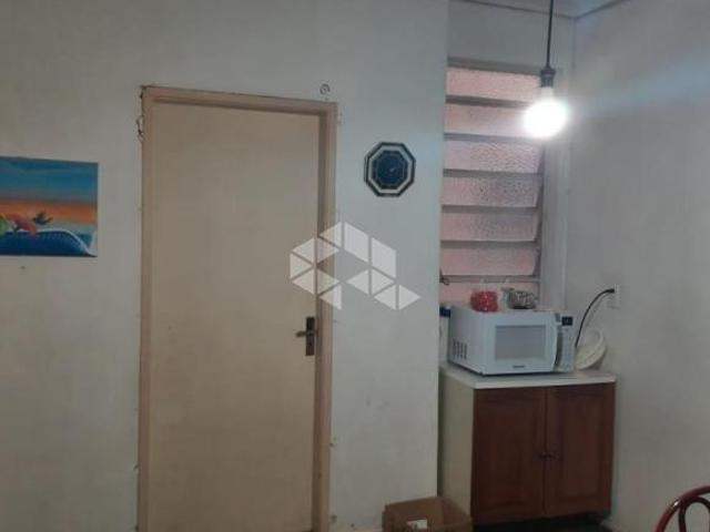 Bairro Farroupilha 3 dormitório 2 vagas de garagem Junto ao Prque Farroupilha