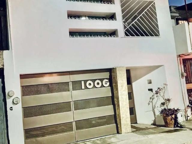 baja su precio aprovecha Linda casa recien remodelada en v