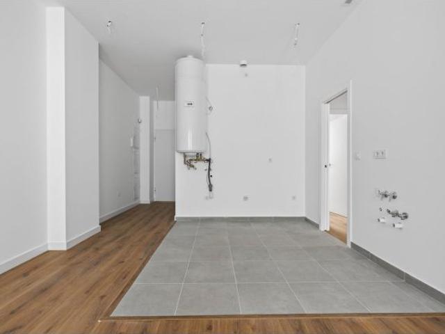 ? BAJO DE OBRA NUEVA EN TRIANA | 2 DORMITORIOS, PISCINA COMUNITARIA Y ALTAS CALIDADES