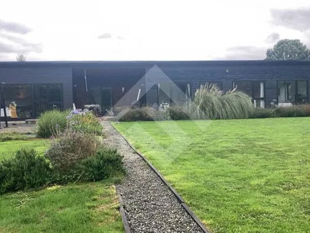 BAJO DE PRECIO Casa con bosque nativo y cascada Puerto Varas | 4 dormitorios por 11677.00 en Puerto Varas