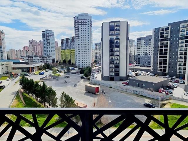 BAKYAPI PRESTİJ YENİ HAYAT CADDEYE BAKAN MANZARALI 2+1 KİRALIK