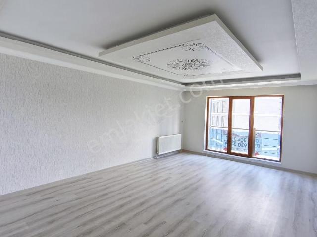 Bakımlı Geniş Sosyal Donatılı 4+1 Site Dairesi