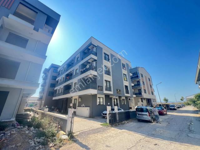 Bakırçay Üniversitesi Yakını Geniş Ferah Satılık 1+1 Daire