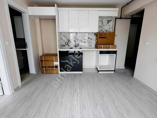 Bakırçay Üni Satılık, Yeni, Asansörlü, 1+1