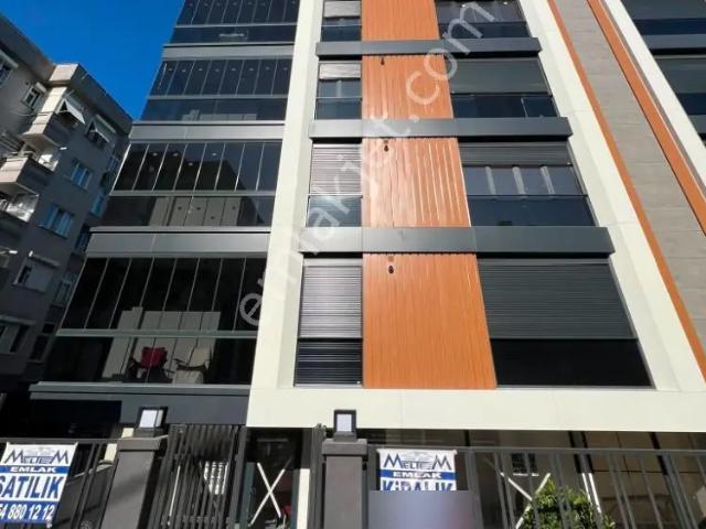 Bakırköy İncirlide 130m2 Kiralık 3+1+çamaşır Odası