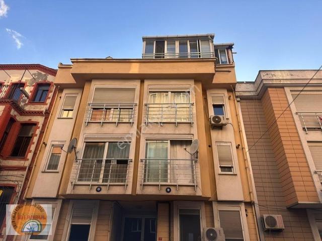 Bakırköy Merkezde Sahile Yakın Dubleks 2+2 Satılık Daire