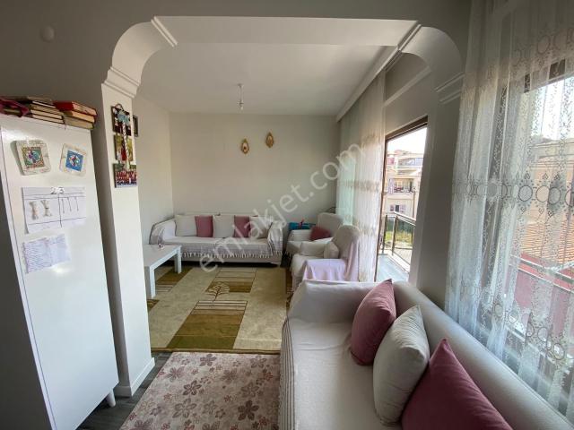 Bakırlı Mahallesinde 2 Katlı Binada Satılık 2. Kat 2+1/85 M2 Yerden Isıtma Daire 2.050.000 Tl