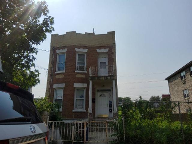 Baker Ave